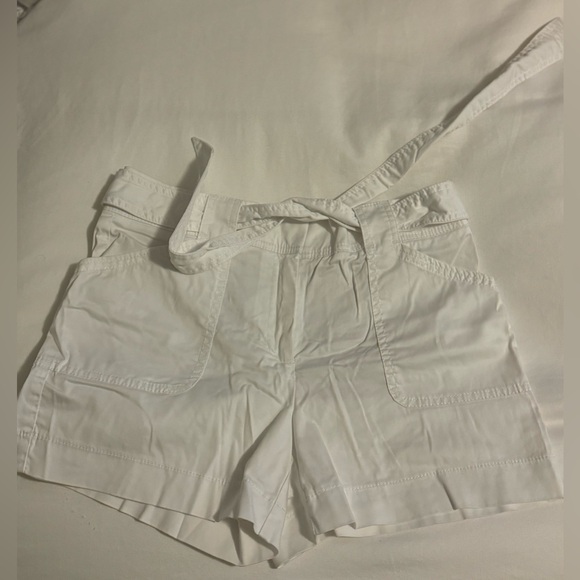 Cache Shorts Lot Of 4  Size 4P Petite, Black, Beige, White, Green Tie Waist - Picture 6 of 15